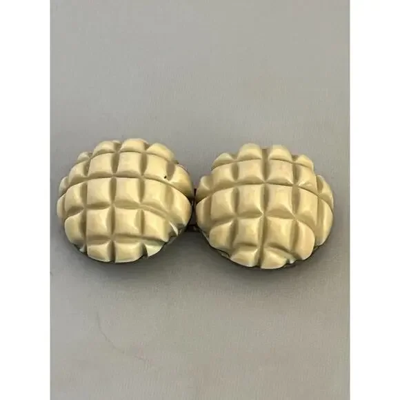 2 Part Bakelite Belt Buckle - Picture 1 of 2